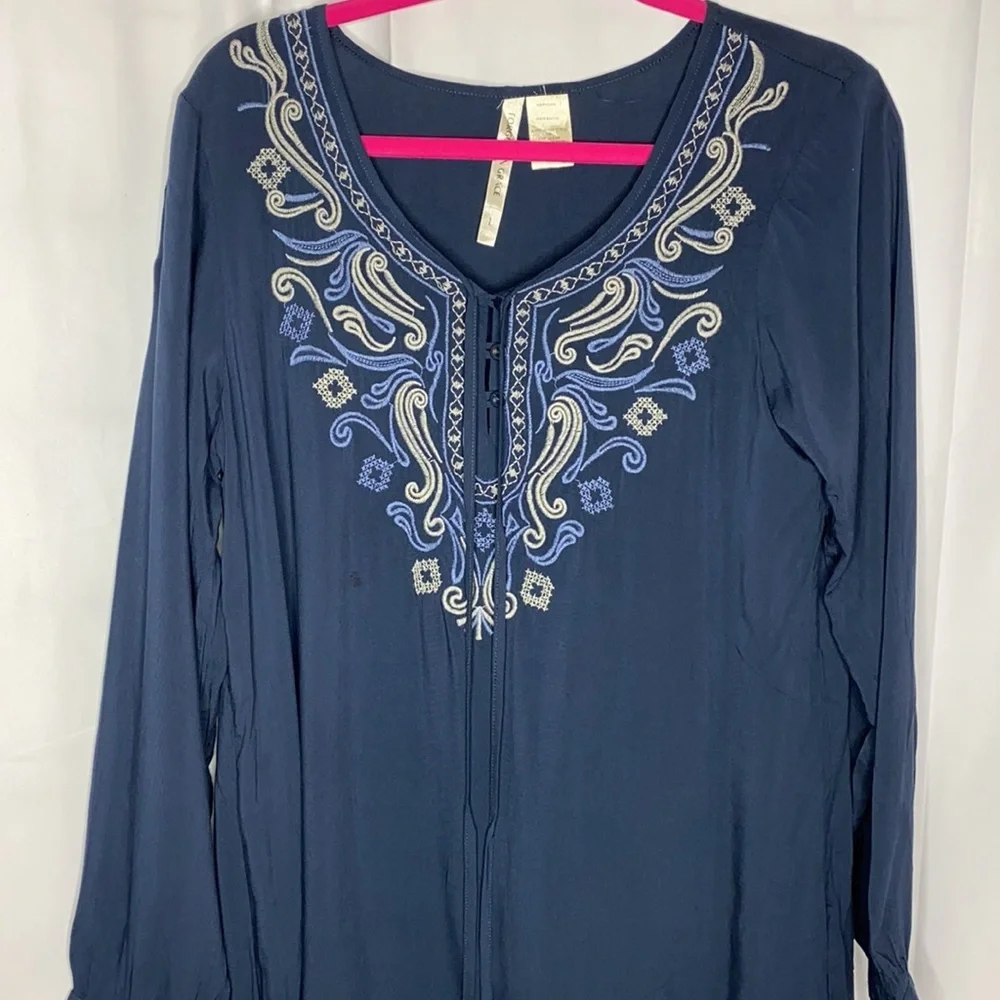 Forgotten Grace Embroidery Tunic Sz L - Picture 4 of 7